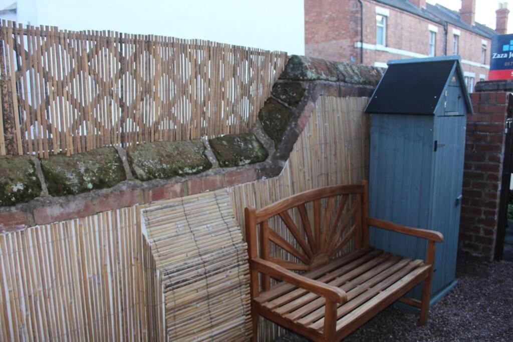 Luxury Townhouse In Town Centre, Views, River Walk, Free Parking Shrewsbury Exterior photo