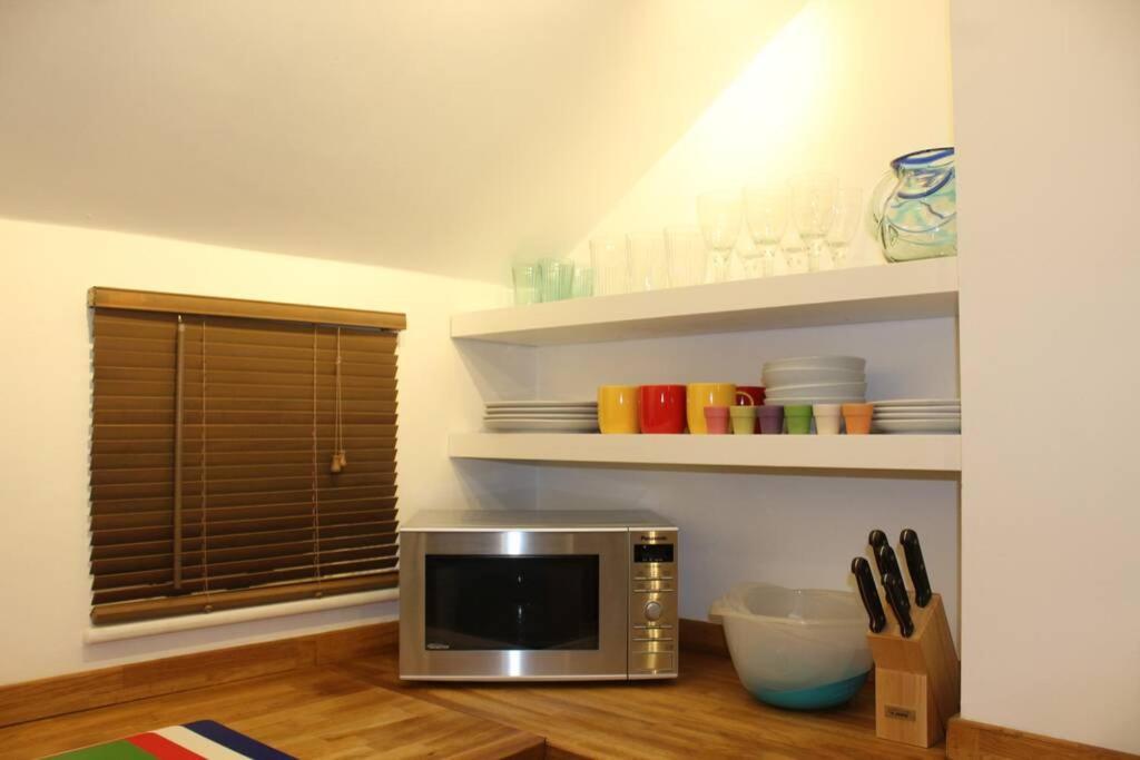 Luxury Townhouse In Town Centre, Views, River Walk, Free Parking Shrewsbury Exterior photo