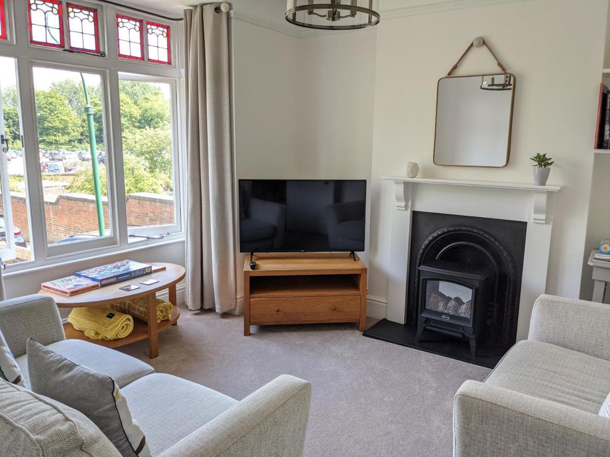 Luxury Townhouse In Town Centre, Views, River Walk, Free Parking Shrewsbury Exterior photo