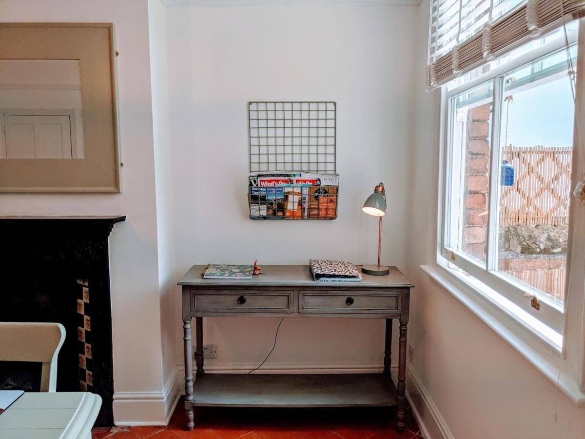 Luxury Townhouse In Town Centre, Views, River Walk, Free Parking Shrewsbury Exterior photo